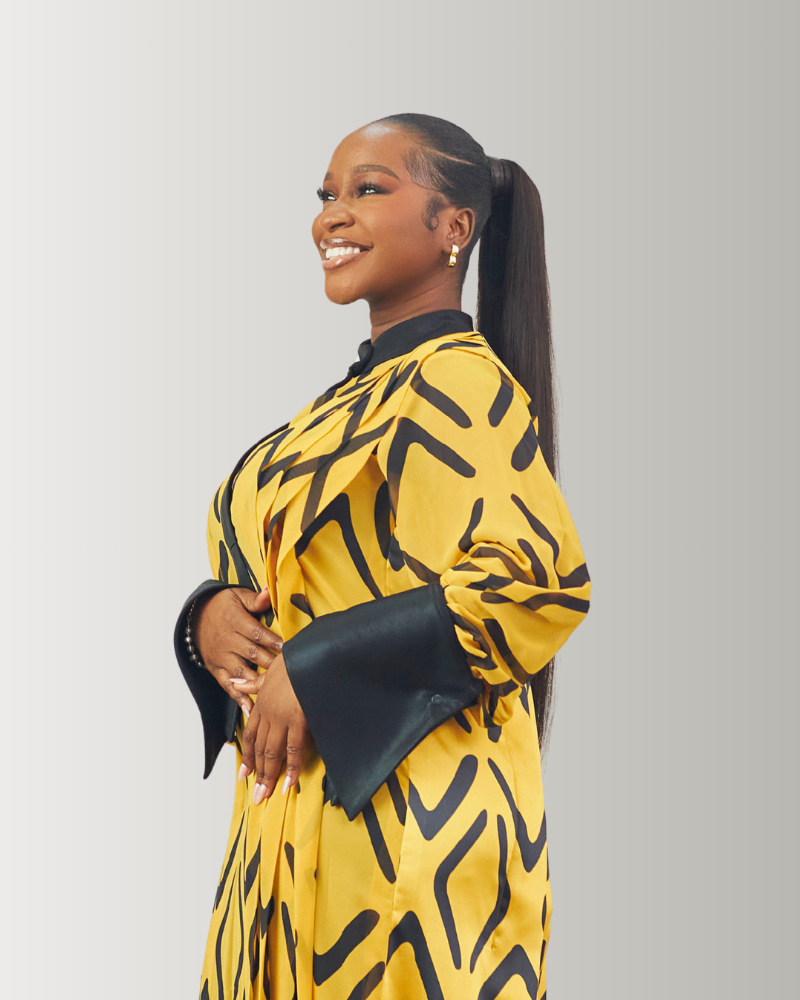 The Zaria Maxi Dress In Mustard Yellow & Black - Image 4